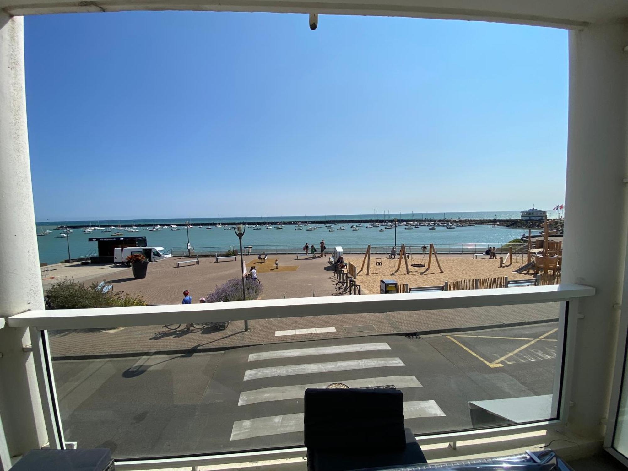 Appartement Vue Sur Mer Et Le Port Jard-sur-Mer Exterior photo